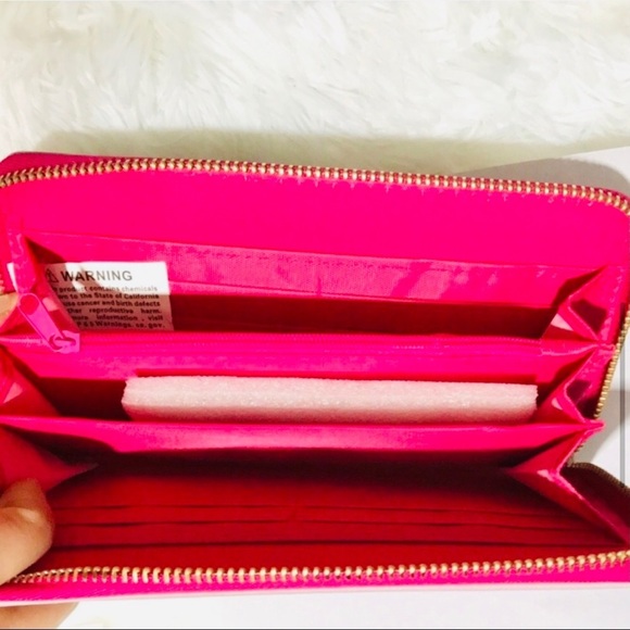 New! Sale🔥Pink Llama Flax Leather Full zip Wallet - Picture 8 of 9